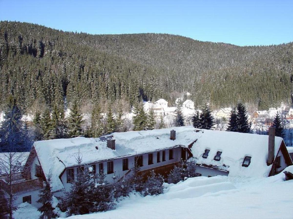 Penzion U Cupku Mlynky Exterior photo